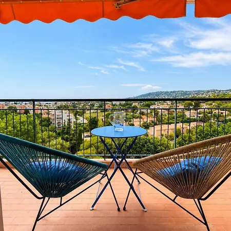 Azure Nest - Sea View With Private Parking In Daire Antibes